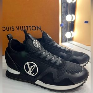 Louis Vuitton Run Away Sneaker Size EU 39- US 9